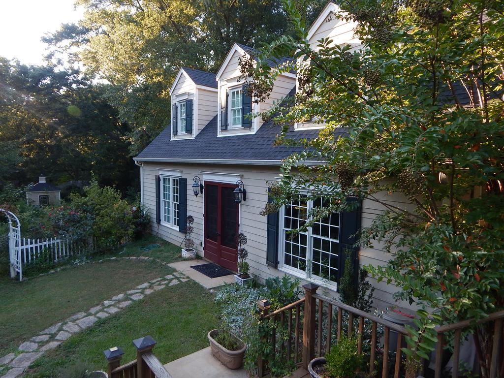 The Cottage Bed & Breakfast In Decatur Ga Екстер'єр фото